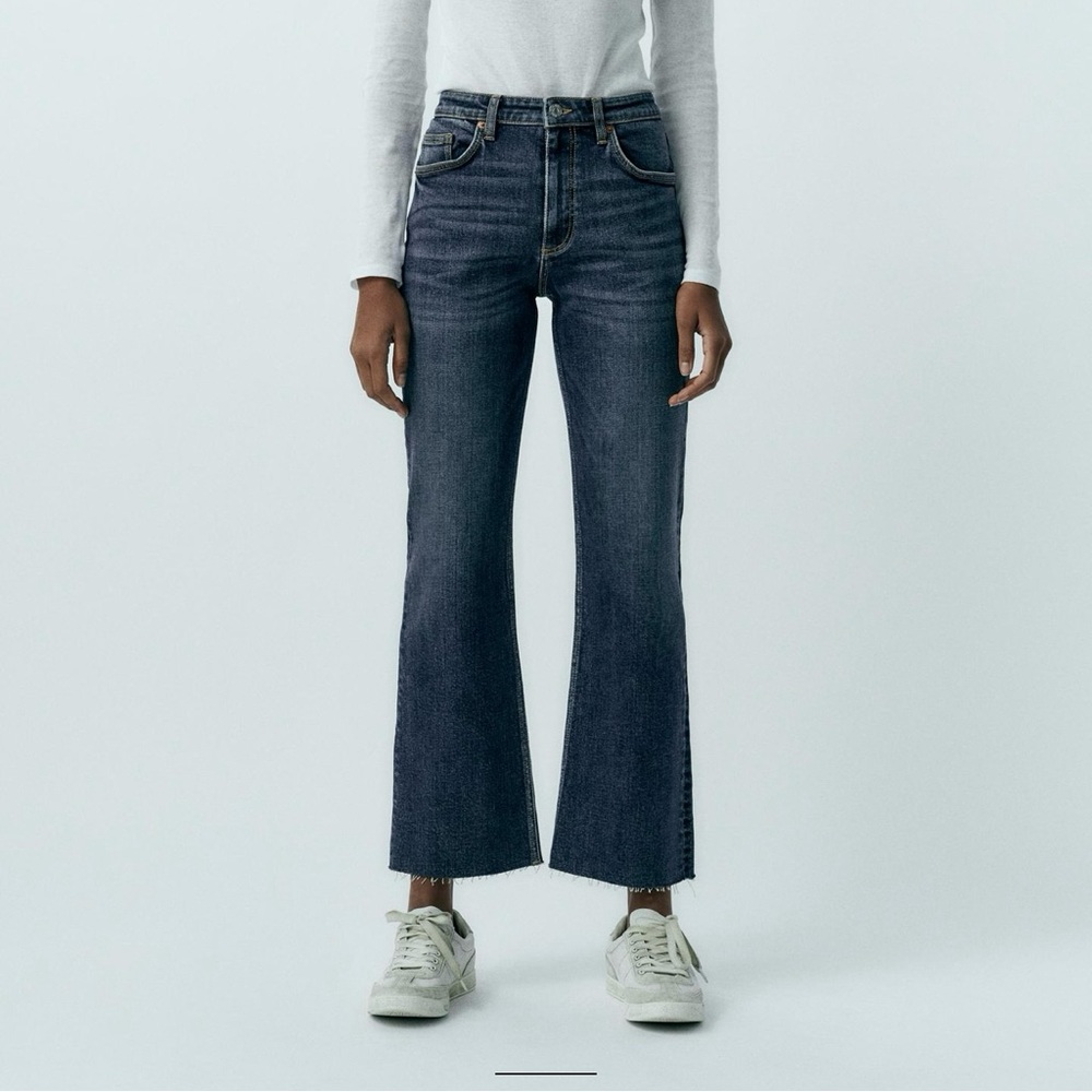 TRF Mid-Rise Flare Cropped Jeans